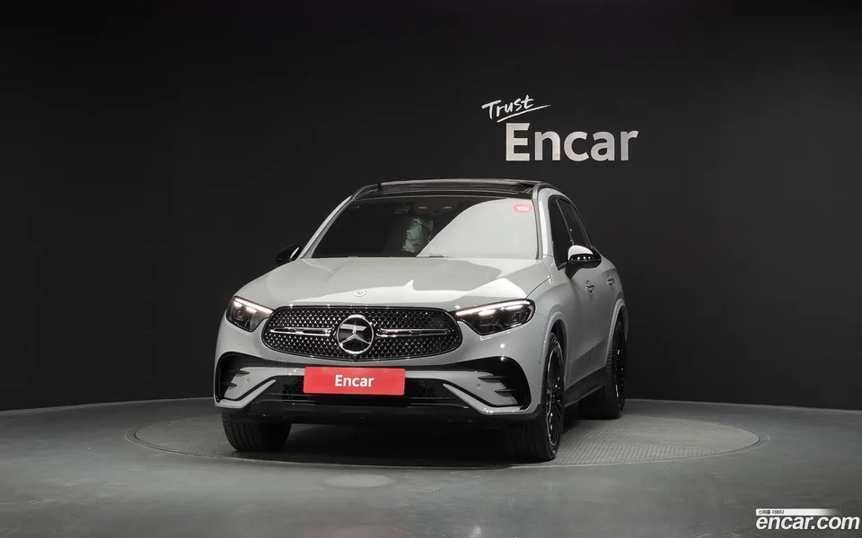 Mercedes-Benz GLC-Class GLC300 4MATIC 2026 — миниатюра 3