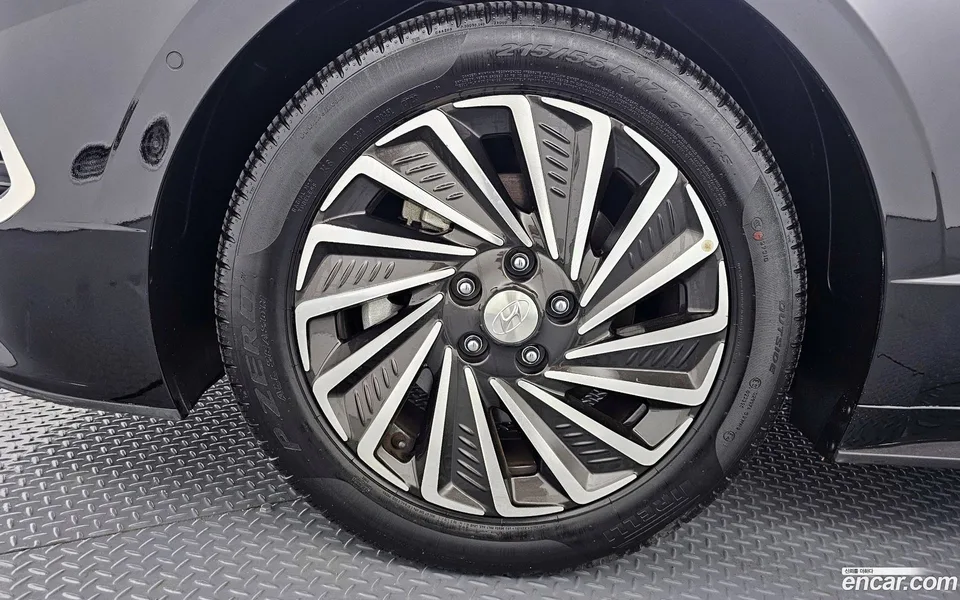Hyundai Sonata Hybrid 2023 — миниатюра 5