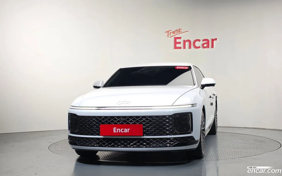 Hyundai Grandeur Hybrid 2024 — миниатюра 3