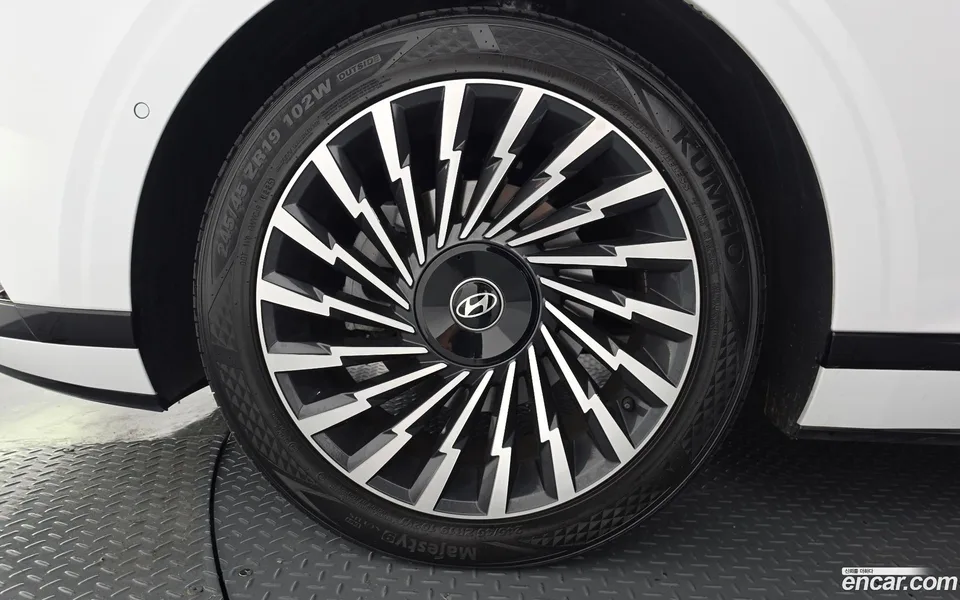 Hyundai Grandeur Hybrid 2024 — миниатюра 5