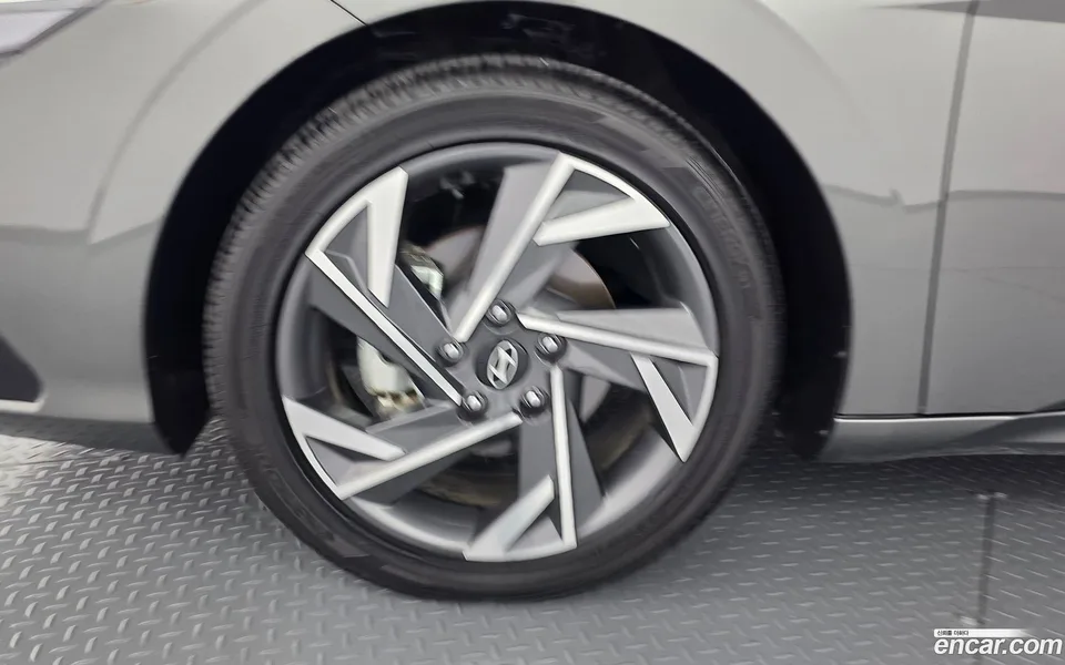 Hyundai Avante CN7 1.6 2024 — миниатюра 5
