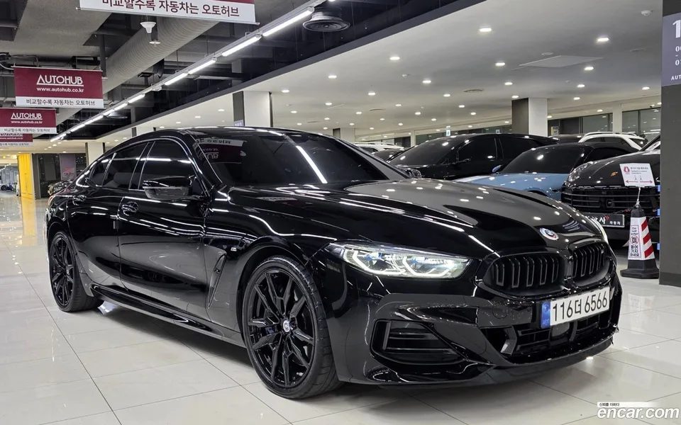 BMW 8 Series M850i xDrive 2022 — миниатюра 2