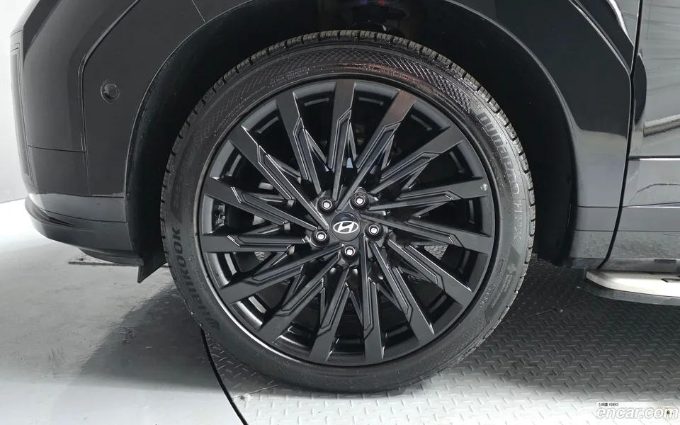 Hyundai SantaFe 2.5T 2WD 2023 — миниатюра 2