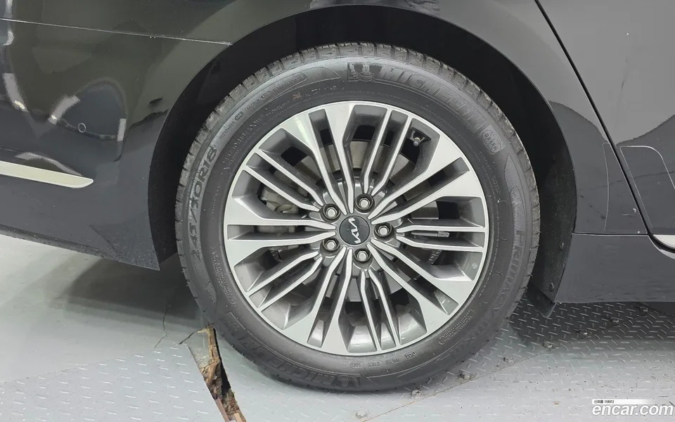Kia K9 3.8 GDI 2022 — миниатюра 5