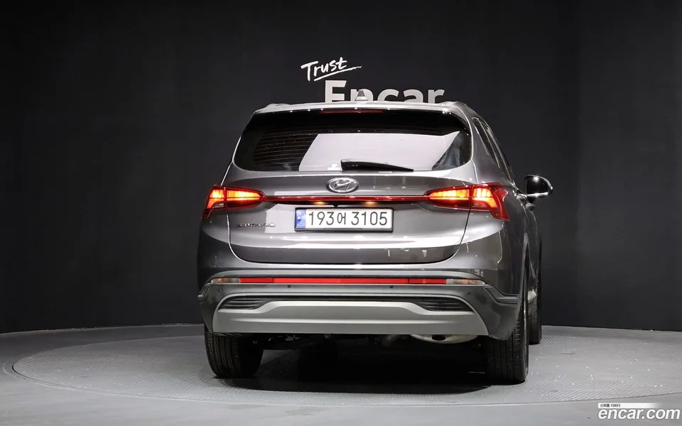 Hyundai SantaFe 2.5T 2WD 2023 — миниатюра 4