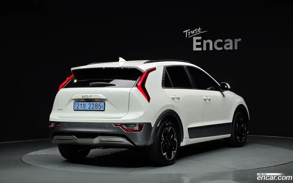 Kia Niro EV 2024 — миниатюра 2