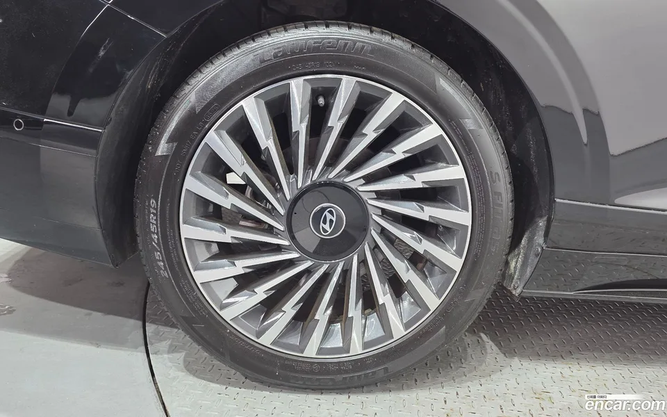 Hyundai Grandeur Hybrid 2023 — миниатюра 5