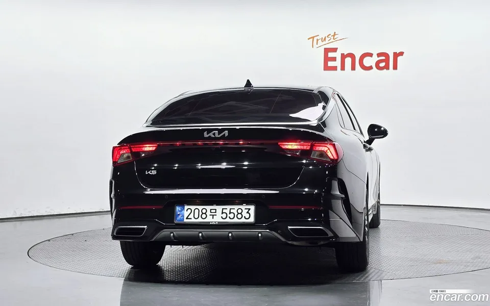 Kia K5 2.0 2023 — thumbnail 4