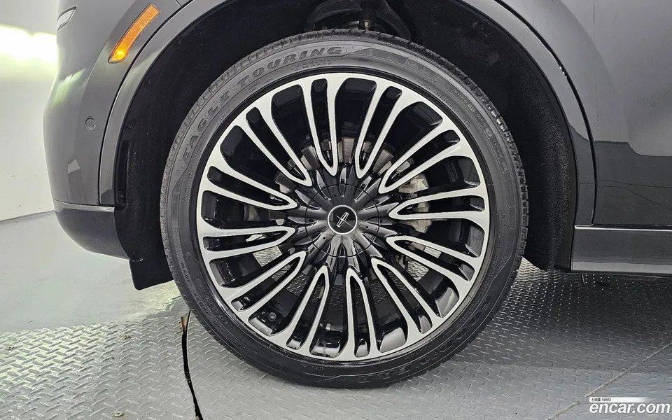 Lincoln Aviator 3.0 AWD 2022 — миниатюра 2