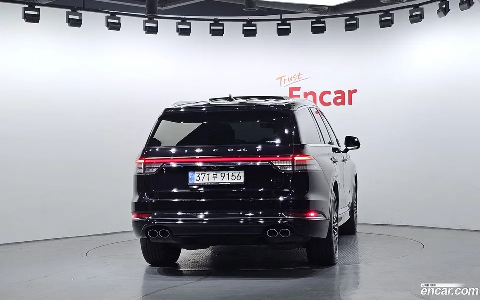 Lincoln Aviator 3.0 AWD 2022 — миниатюра 4