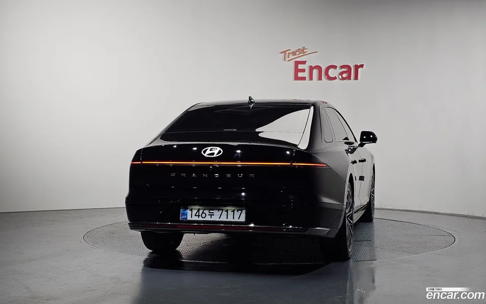 Hyundai Grandeur Hybrid 2024 — миниатюра 4