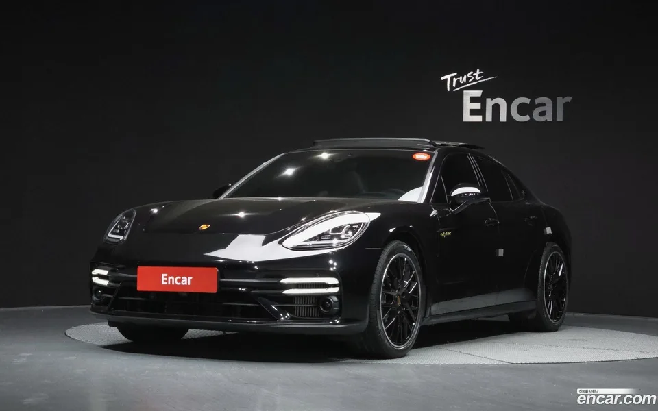 Porsche Panamera (971) 2.9 AWD E- 2023 — фото 1, купить с доставкой в Москву