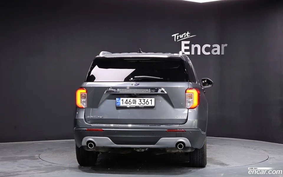 Ford Explorer 2.3 4WD 2022 — миниатюра 4
