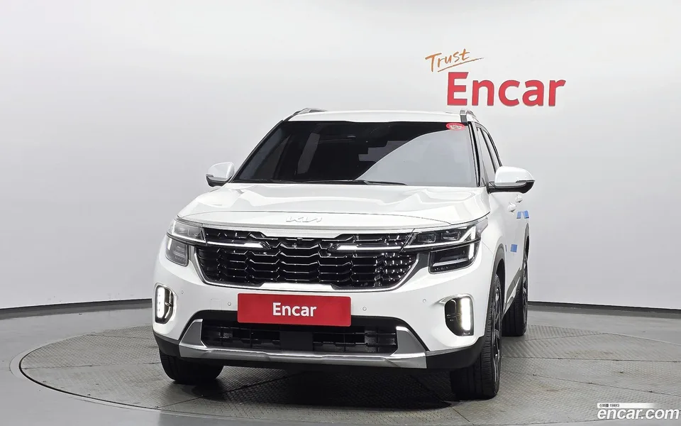Kia Seltos 1.6 2WD 2023 — миниатюра 3