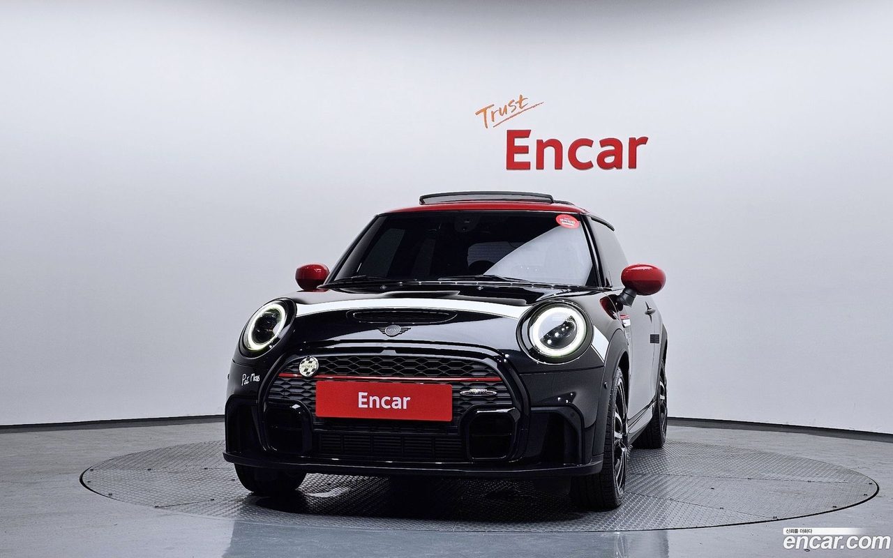MINI Cooper S 2023 — 3