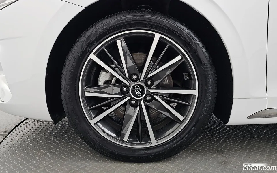 Hyundai Grandeur IG 2.5 2022 — миниатюра 2