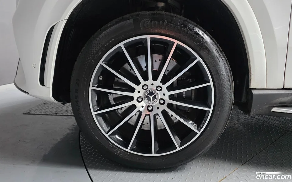 Mercedes-Benz GLE-Class GLE400d 4MATIC 2022 — миниатюра 2