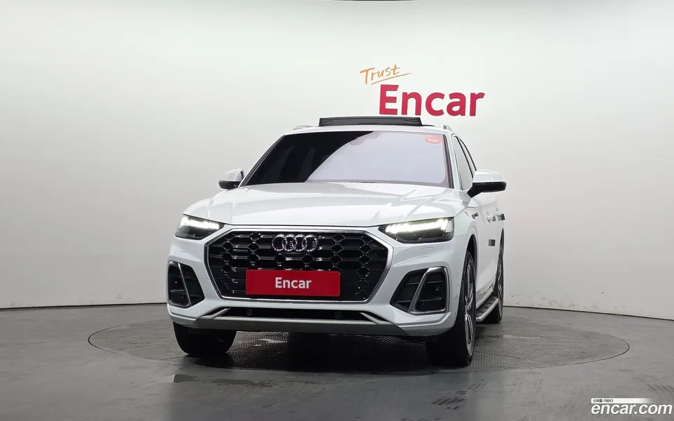 Audi Q5 45 TFSI 2023 — миниатюра 3