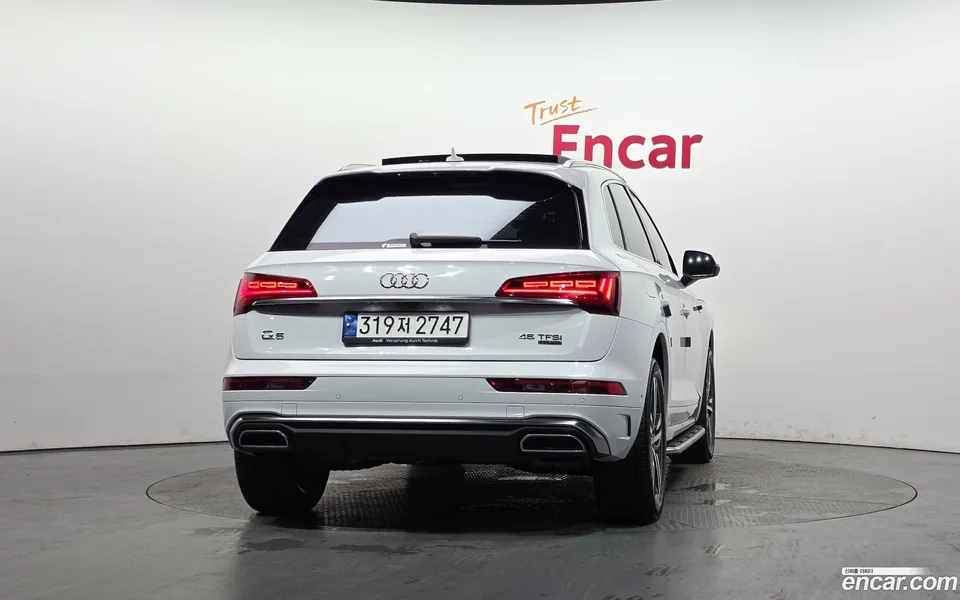 Audi Q5 45 TFSI 2023 — миниатюра 4