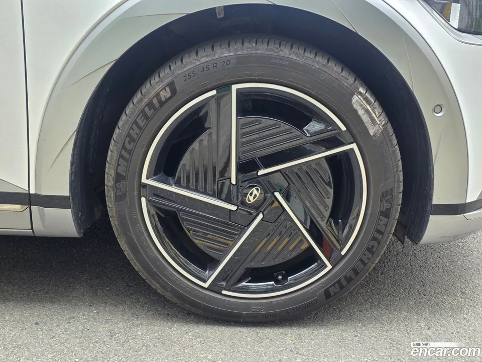 Hyundai Ioniq 5 2024 — миниатюра 2