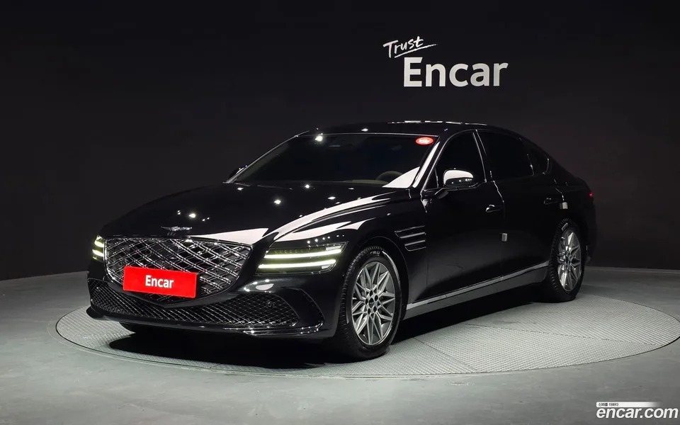 Genesis G80 2.5 AWD 2025 — фото 1, купить с доставкой в Москву