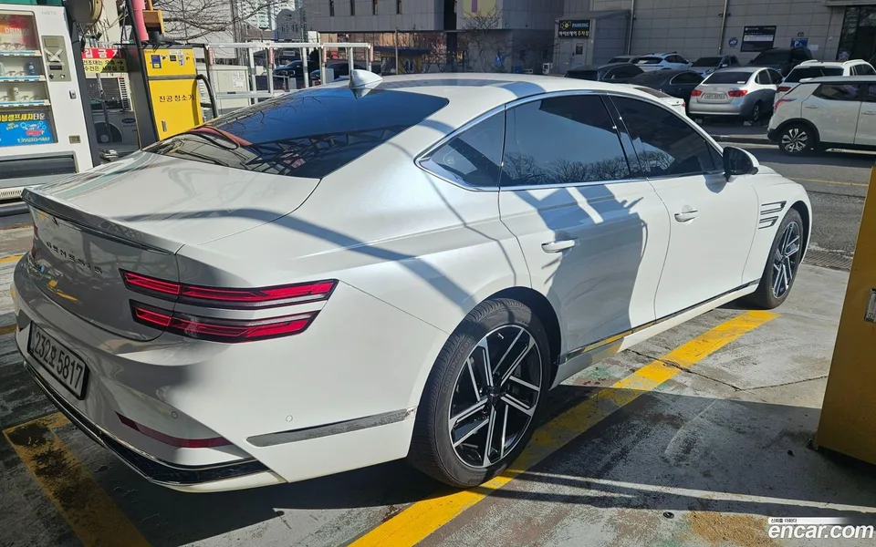 Genesis G80 2.5 2WD 2025 — миниатюра 4