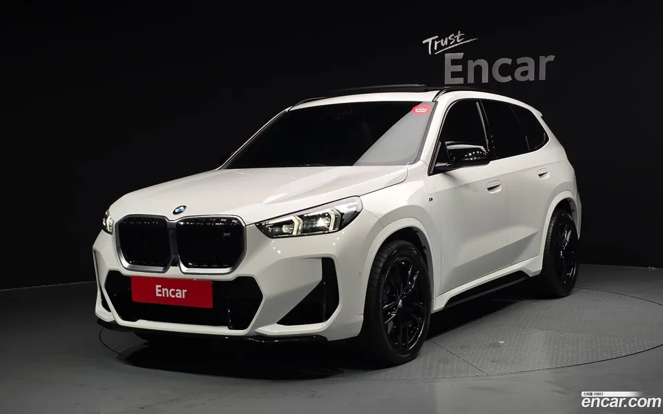 BMW X1 M35i xDrive 2025 — фото 1, купить с доставкой в Москву