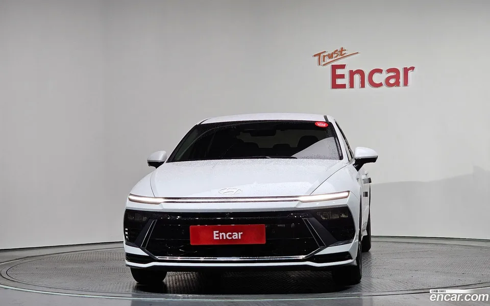 Hyundai Sonata The Edge 2.0 2024 — миниатюра 3