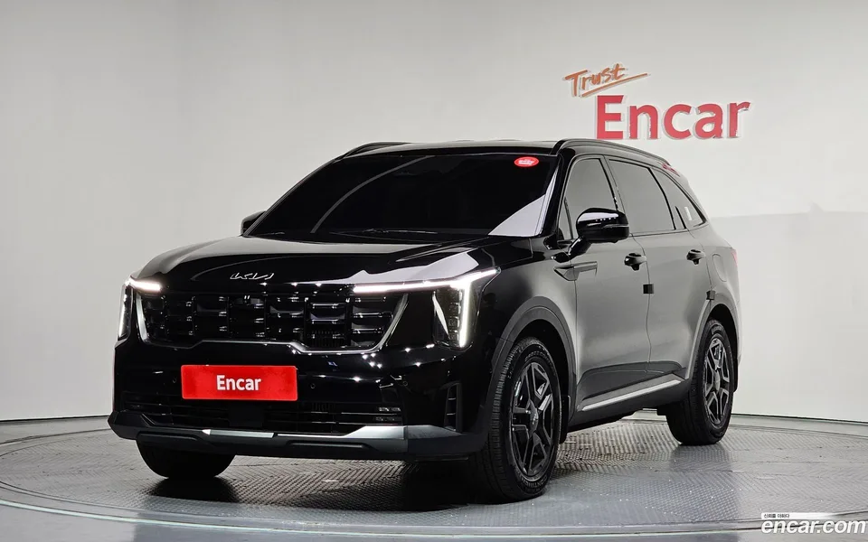 Kia Sorento HEV 1.6 2WD 2023 — photo 1, buy with delivery to Moscow
