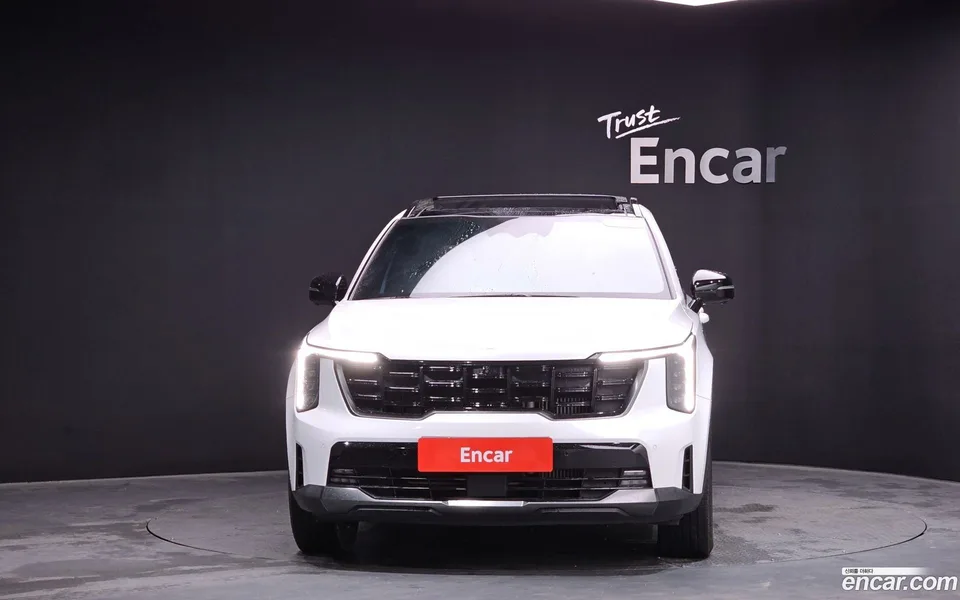 Kia Sorento HEV 1.6 2WD 2023 — миниатюра 3