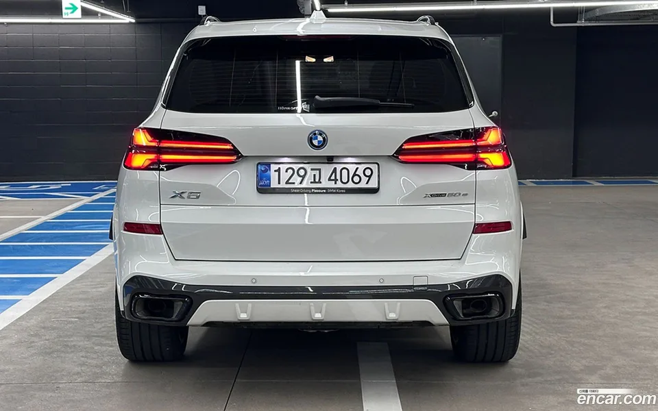 BMW X5 xDrive 50e M 2025 — миниатюра 4