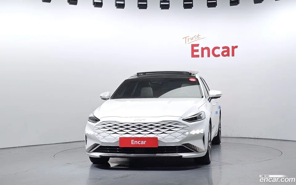 Kia K8 Hybrid 2022 — миниатюра 3