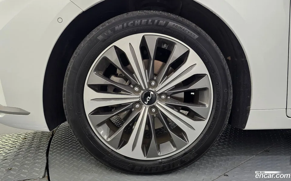 Kia K8 Hybrid 2022 — миниатюра 5