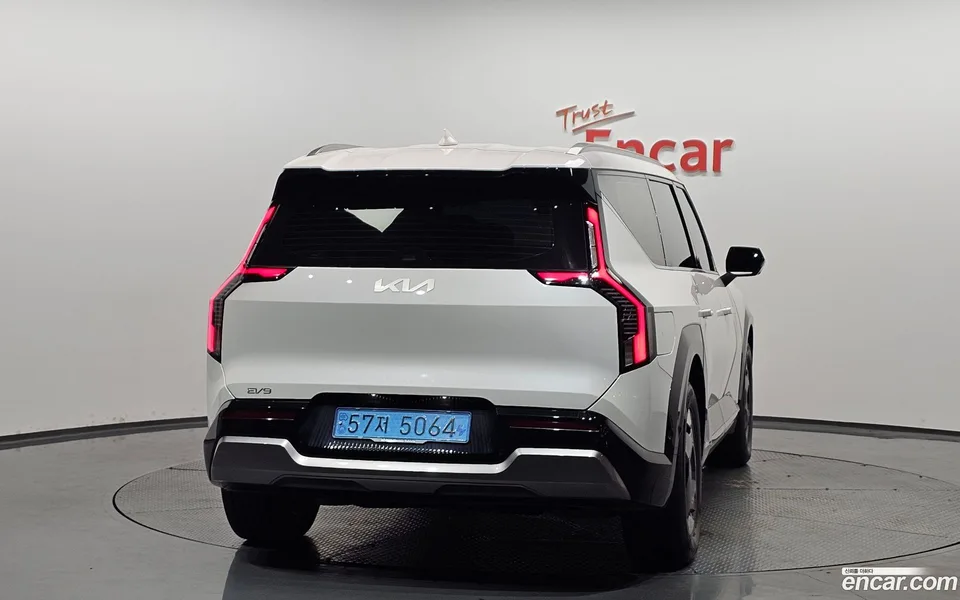 Kia EV9 4WD 2024 — миниатюра 4