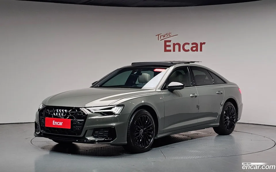 Audi A6 45 TFSI 2025 — фото 1, купить с доставкой в Москву