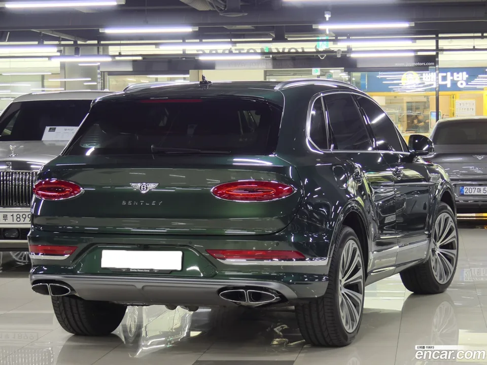 Bentley Bentayga 4.0 V8 2025 — миниатюра 3