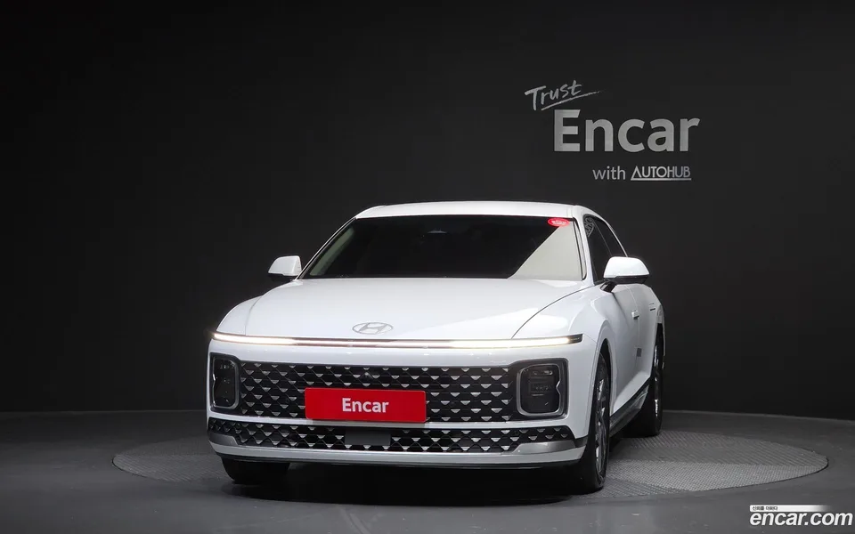 Hyundai Grandeur Hybrid 2023 — миниатюра 3