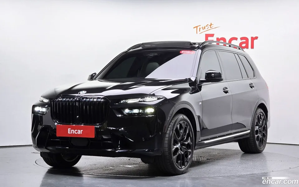 BMW X7 2025