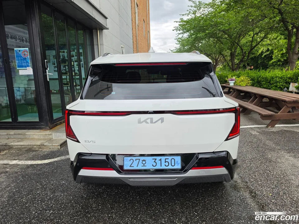 Kia EV5 2WD 2026 — thumbnail 4
