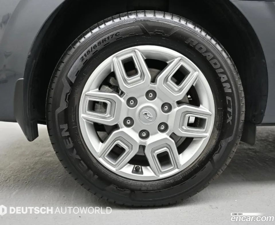 Hyundai Staria L3.5 5 2024 — миниатюра 2