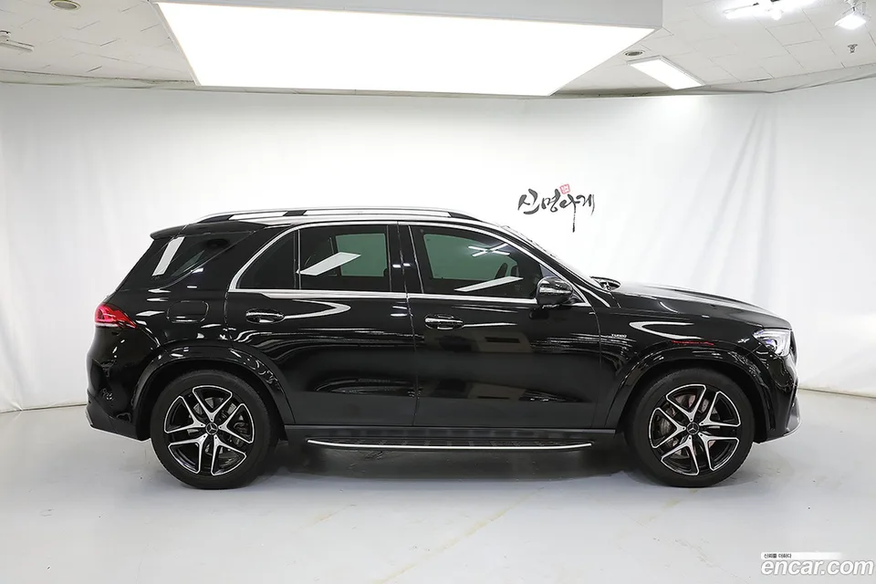 Mercedes-Benz GLE-Class AMG GLE53 4MATIC+ 2023 — миниатюра 3