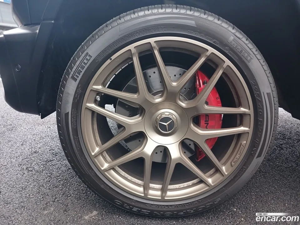 Mercedes-Benz G-Class (W463b) AMG G63 2024 — миниатюра 2