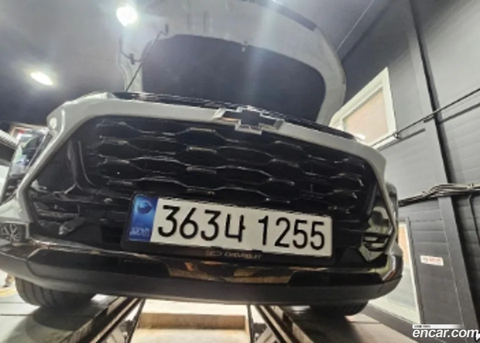Chevrolet Trax Crossover 1.2 ACTIV 2023 — фото 1, купить с доставкой в Москву