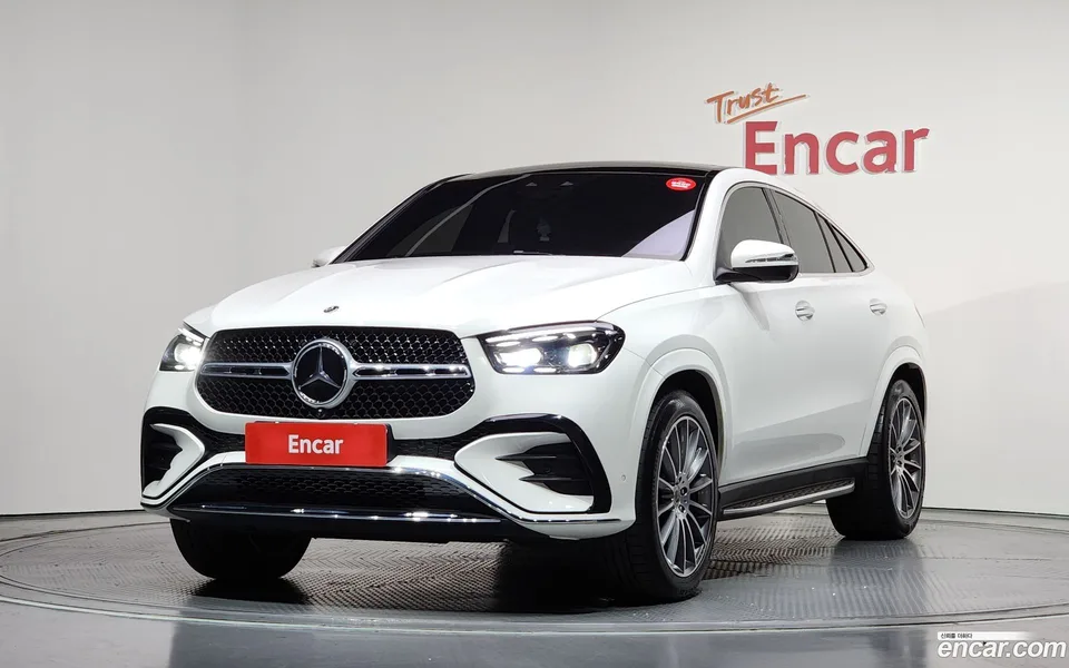 Mercedes-Benz GLE-Class GLE450d 4MATIC 2023 — фото 1, купить с доставкой в Москву