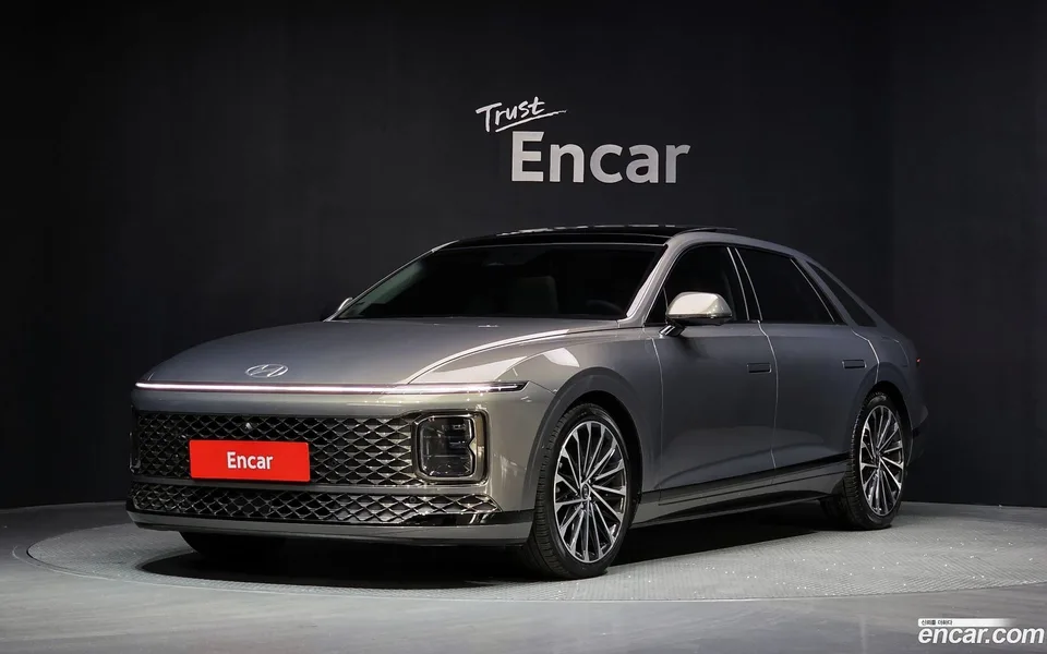 Hyundai Grandeur 2.5 2WD 2023 — фото 1, купить с доставкой в Москву