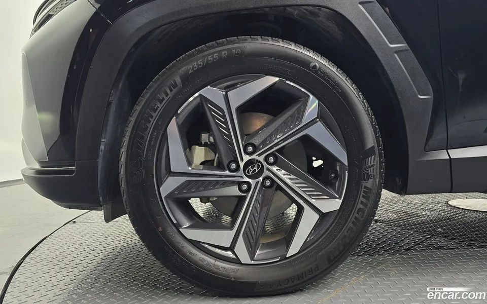 Hyundai Tucson 1.6 2WD 2023 — миниатюра 5
