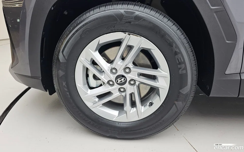 Hyundai Tucson NX4 2.0 2WD 2024 — миниатюра 5