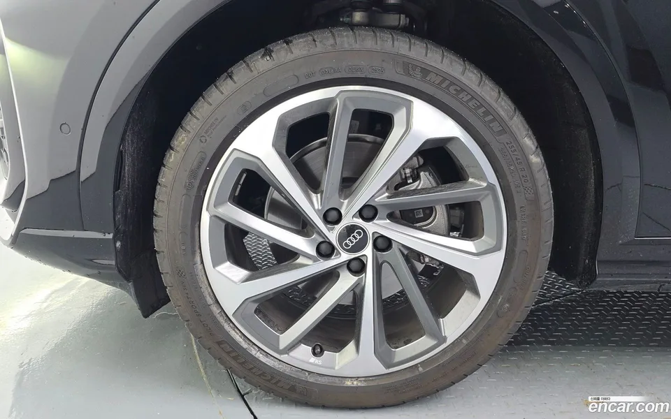 Audi Q5 (80A) 45 TFSI S Line 2025 — thumbnail 5