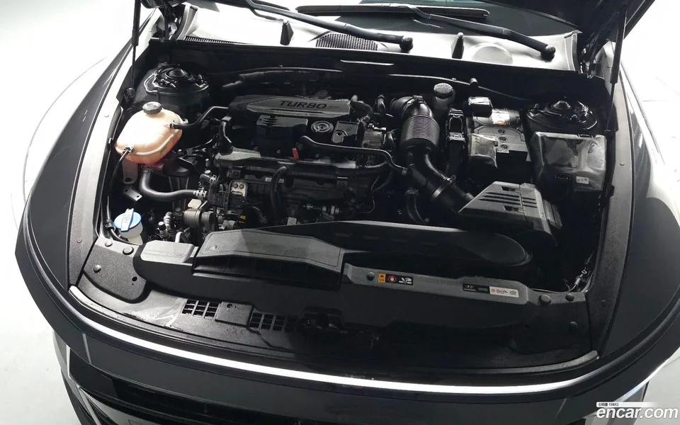 Hyundai Sonata The Edge 1.6 2024 — миниатюра 2