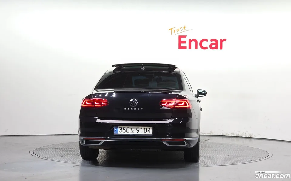 Volkswagen Passat GT 2.0 TDI 2022 — миниатюра 4